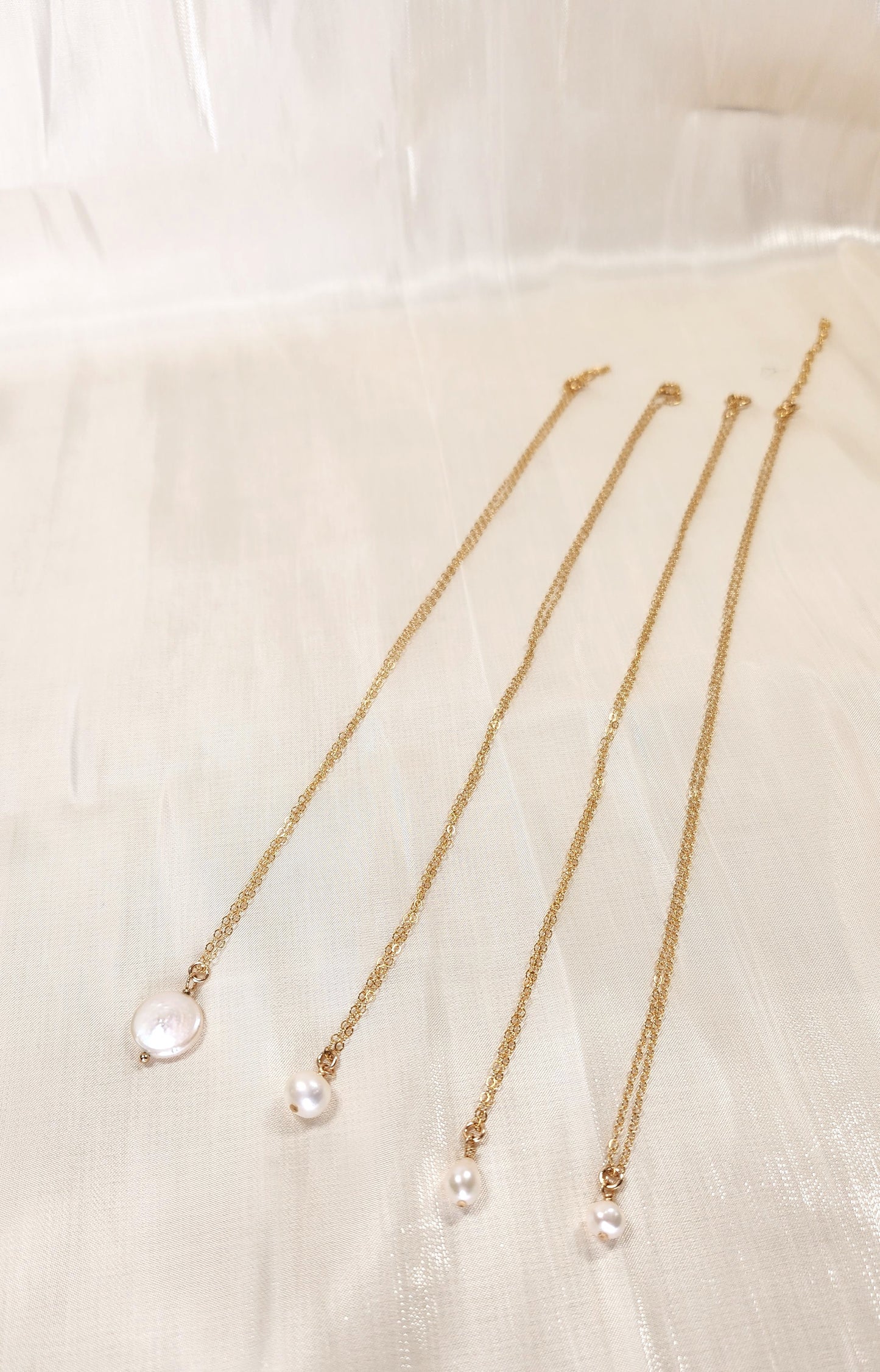 Mika Teardrop Pearl Pendant Necklace