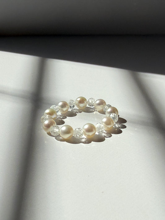 Stretch Pearl Rings
